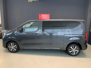 Toyota PROACE Verso L1 2.2 D Trend
