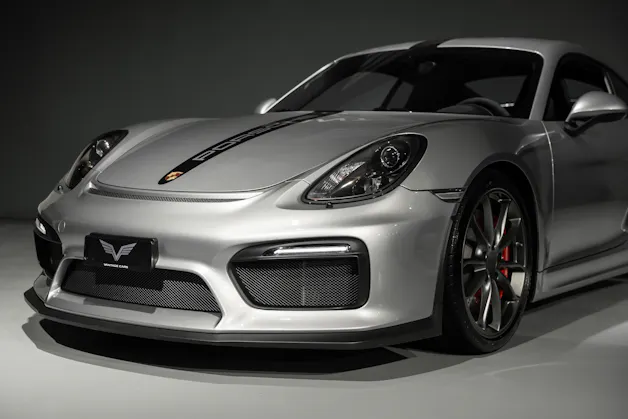 Porsche Cayman 3.8 GT4