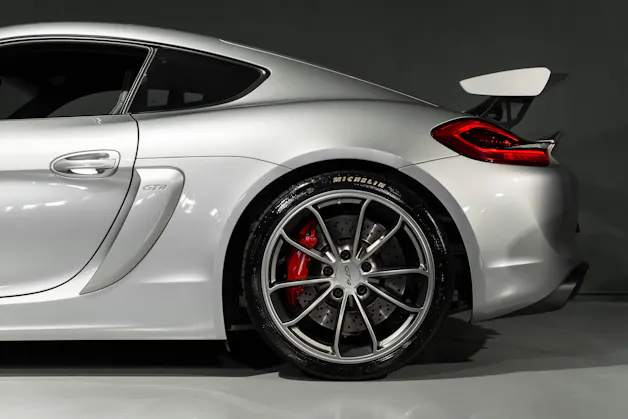 Porsche Cayman 3.8 GT4