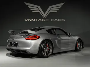Porsche Cayman 3.8 GT4