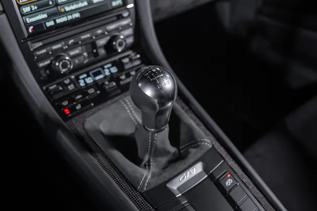 Porsche Cayman 3.8  GT4