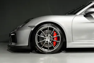 Porsche Cayman 3.8 GT4
