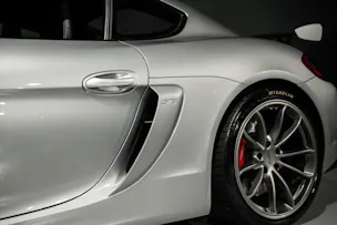Porsche Cayman 3.8  GT4
