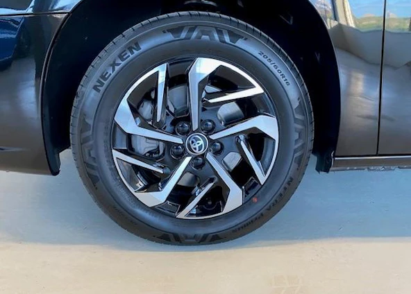 Fahrzeugbild 16 Fahrzeugbild 16