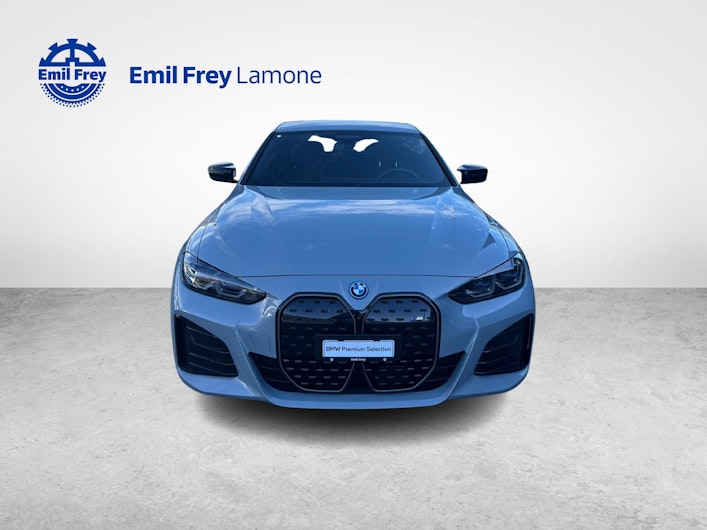 Vehicle image BMW i4