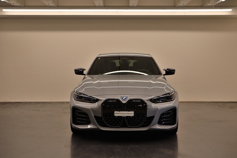 Vehicle image BMW i4