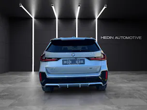 BMW X1 30e xDrive paddles