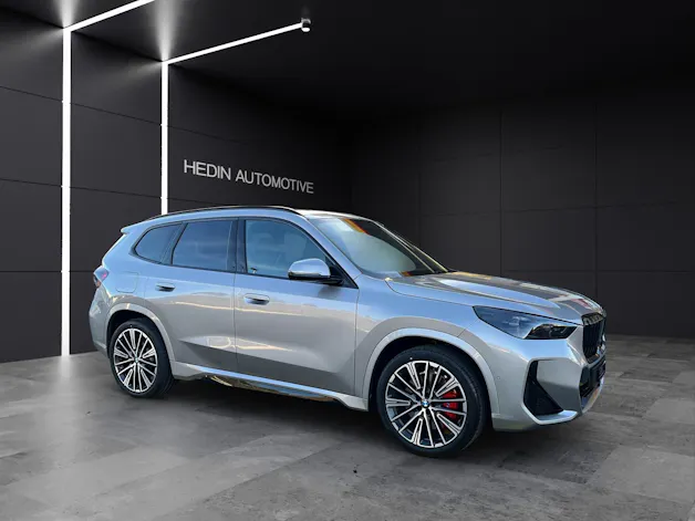 BMW X1 30e xDrive paddles