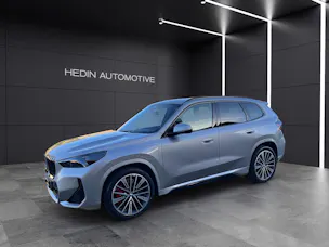 BMW X1 30e xDrive paddles