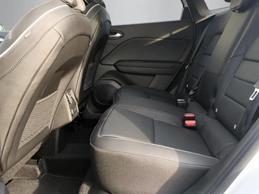 MITSUBISHI GRANDIS 9
