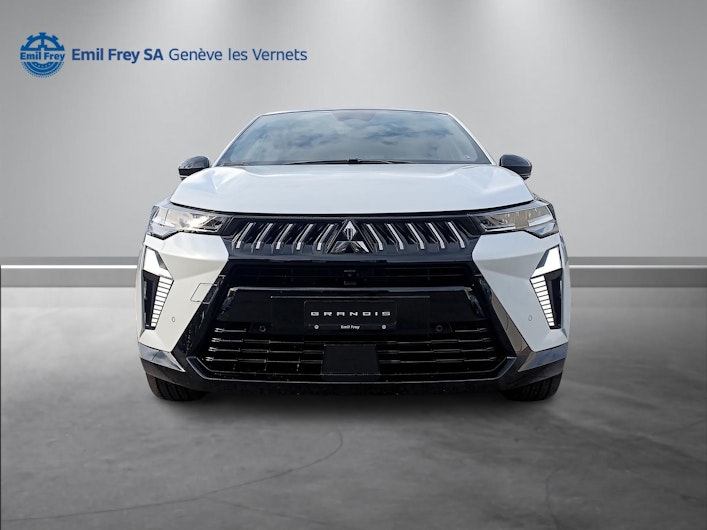 Vehicle image MITSUBISHI GRANDIS