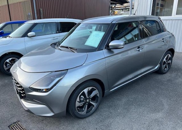 Vehicle image 4 Vehicle image 4