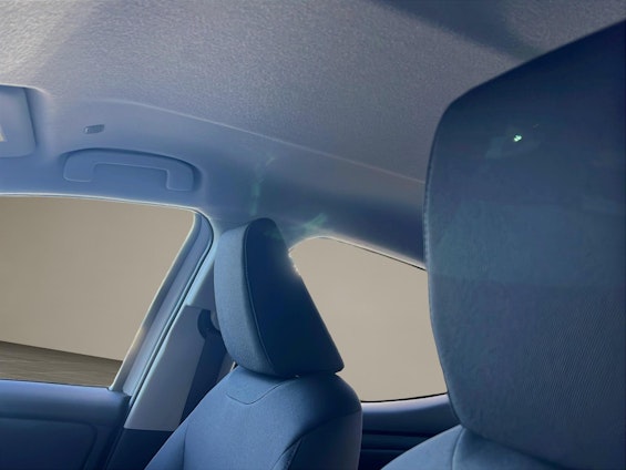 Vehicle image 9 Vehicle image 9