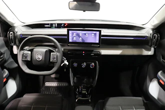 https://vehicle.imgix.net/4081550/1cd5cd5c-099b-4f0f-81ea-645b46e6e423.JPG
