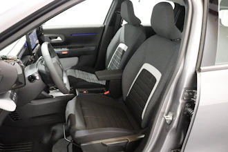 https://vehicle.imgix.net/4081550/4755f8ed-c5b9-498e-8910-f620f4569aa0.JPG