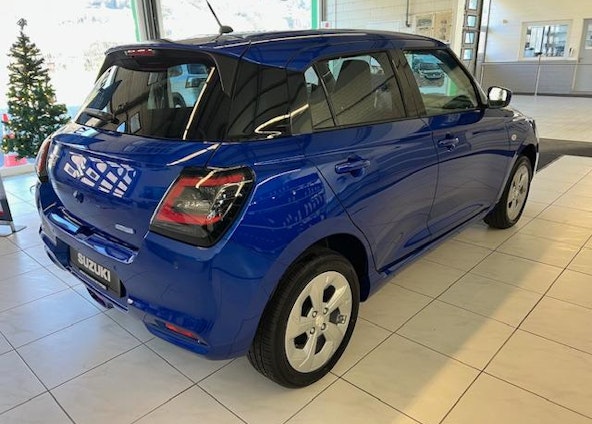 Vehicle image 8 Vehicle image 8