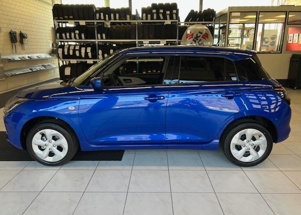 Vehicle image 12 Vehicle image 12