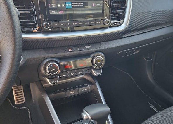 Vehicle image 12 Vehicle image 12