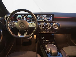 Vehicle image MERCEDES-BENZ A 180 d AMG Line