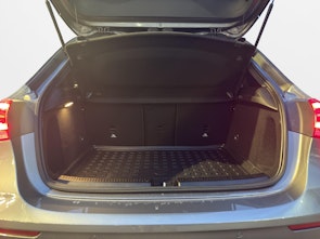 Vehicle image MERCEDES-BENZ A 180 d AMG Line