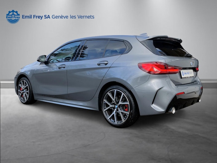 Vehicle image BMW 1 SERIES