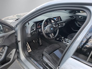 Vehicle image BMW 128ti