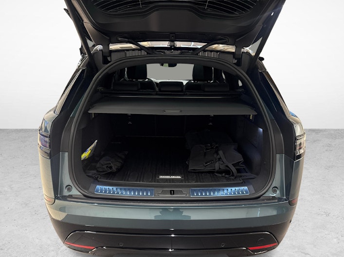 Vehicle image LAND ROVER RANGE ROVER VELAR