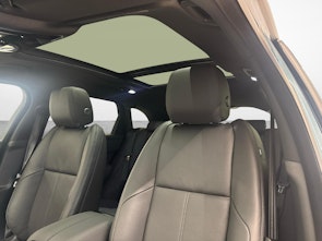 Vehicle image LAND ROVER Range Rover Velar 2.0 P400e Dynamic SE