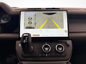 Land Rover Defender 90 3.0 D I6 250 S