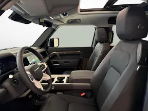 Land Rover Defender 90 3.0 D I6 250 S