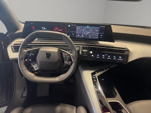 Vehicle image PEUGEOT 3008 1.2 Hybrid Allure Premium