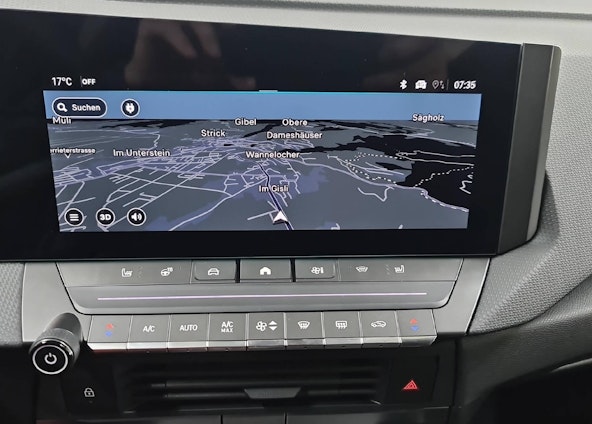 Vehicle image 8 Vehicle image 8