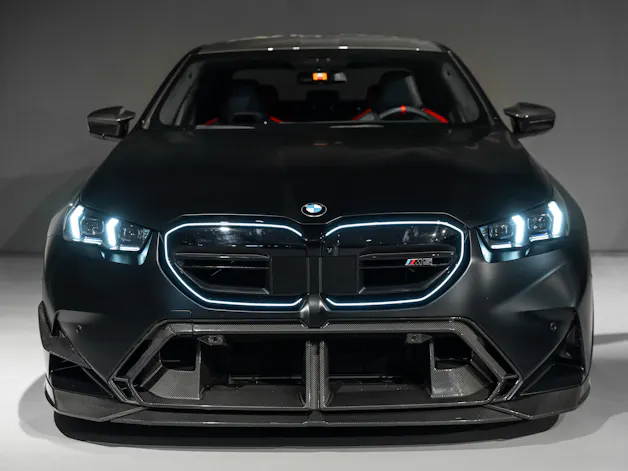 BMW M5 xDrive