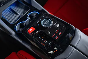 BMW M5 xDrive