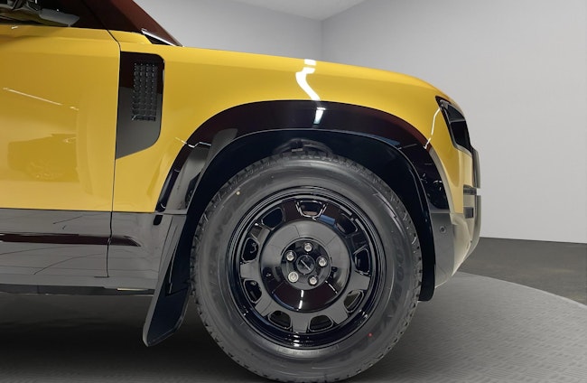 Vehicle image 13 Vehicle image 13