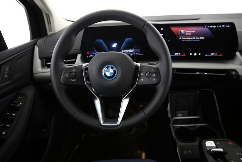 Vehicle image BMW 2 SERIES