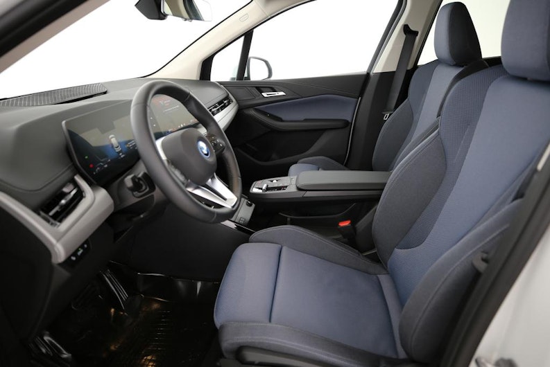 Vehicle image BMW 2 SERIES