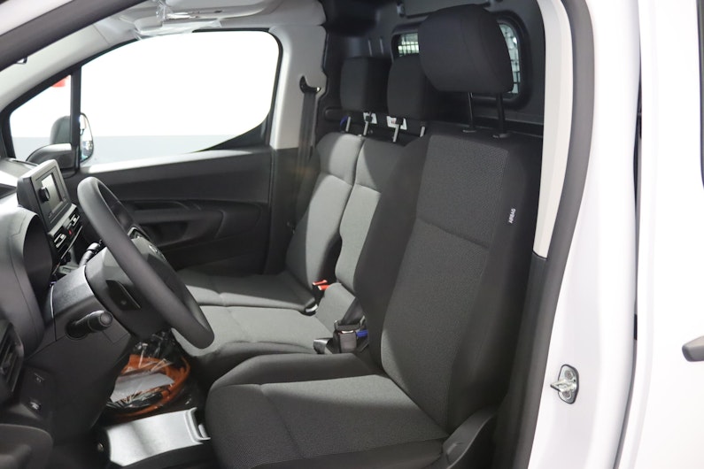 Vehicle image TOYOTA PROACE CITY