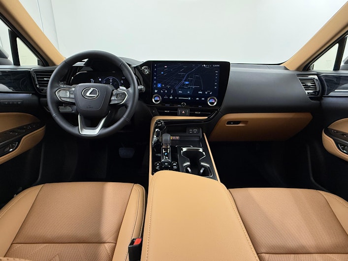 Vehicle image LEXUS NX