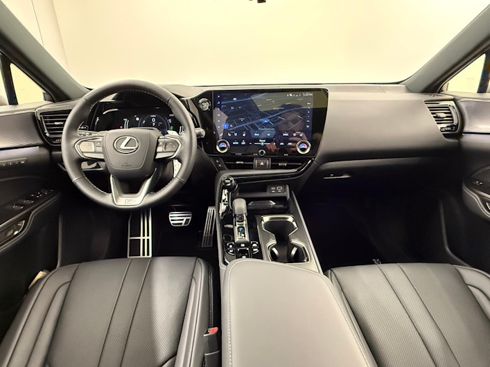 Vehicle image LEXUS NX