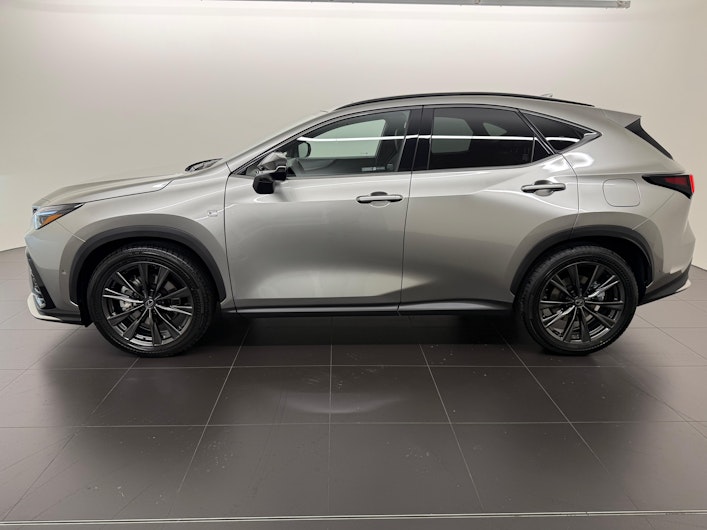 Vehicle image LEXUS NX