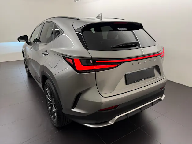 Lexus NX 450h+ F-Sport