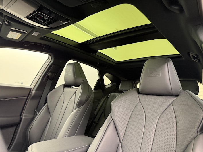 Vehicle image LEXUS NX