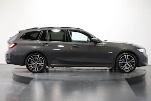 BMW 330e xDrive SAG Touring