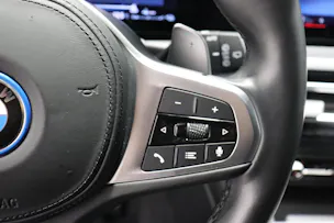 BMW 330e xDrive SAG Touring