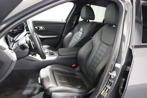 BMW 330e xDrive SAG Touring