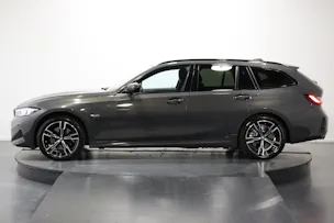 BMW 330e xDrive SAG Touring