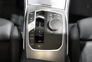 BMW 330e xDrive SAG Touring