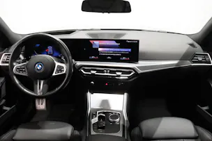 BMW 330e xDrive SAG Touring