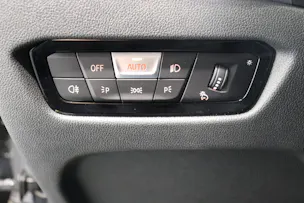 BMW 330e xDrive SAG Touring